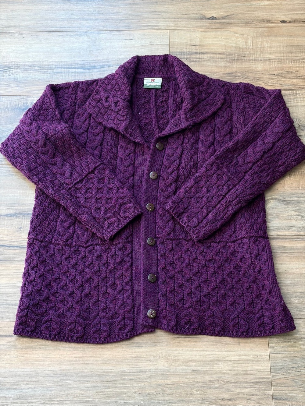 100% wool Made in Ireland Fisherman Core Purple Fall Sweater Large